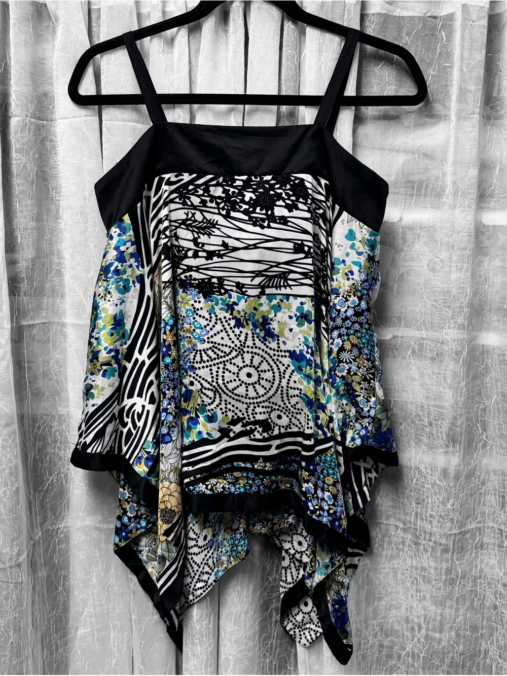 Black & Blue Floral Handkerchief-Hem Top